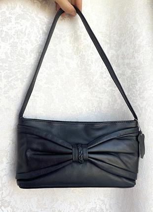 Кожаная сумка багет с бантом, натуральная кожа, genuine leather, трендовая сумка на плечо