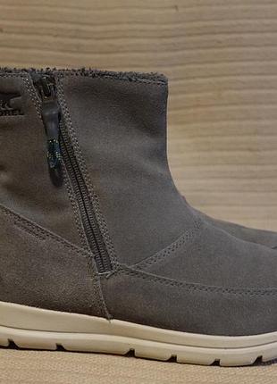 Замечательные утепленные серые замшевые полусапожки sorel explorer zip bootie waterproof 39 р.