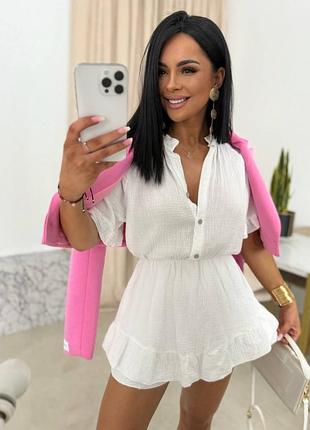 Коротке плаття з американського крепу на ґудзиках з воланами, легке літнє плаття вільного крою біле