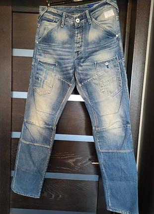 Стильные сине-голубые джинсы jack&jones. размер w31/l34.