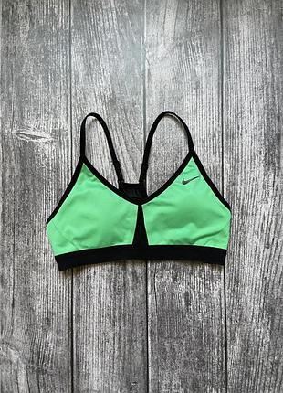 Спортивний топ nike