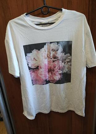 Футболка жіноча