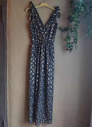 Сукня літня: синя з золотавим візерунком