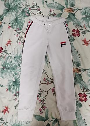 Брюки белые fila fendi