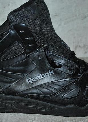 Кроссовки reebok UK8 48 р кожа