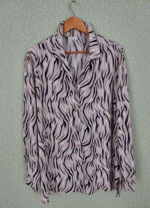 Льняная рубашка свободного кроя