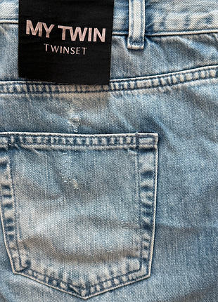 Джинси жіночі twinset блакитні, фасон boyfriend, розмір 29 (eu 38), бавовна, з декор. прорізами5 фото
