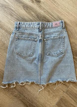 Спідниця міні джинсова блакитна zara розмір xs