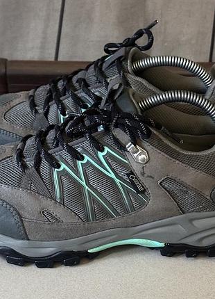 Трекинговые кроссовки the north fase gore-tex р-р eur-40/26 см.
