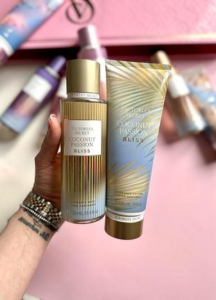 Спрей та лосьйон для тіла coconut passion bliss victoria’s secret