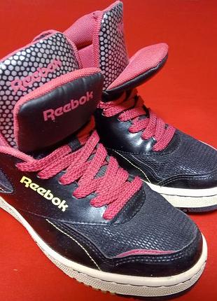 Высокие кеды от reebok, размер 37.5, длина стельки 24 см, цвет черный