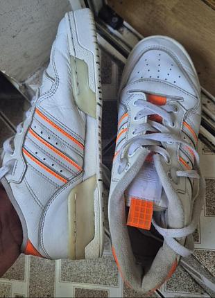 Кожаные кроссовки кеды женские adidas 38 39 кросси кеди