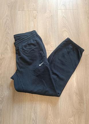 Спортивные штаны nike