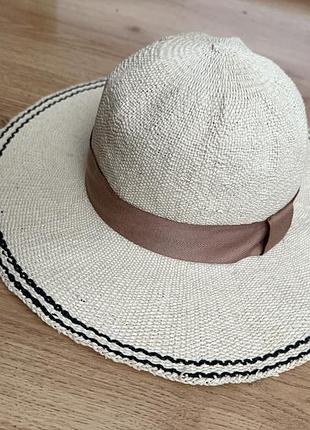 Капелюх zara