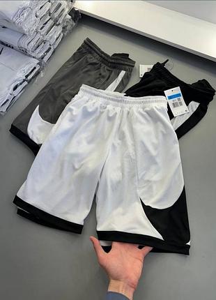 Шорти nike