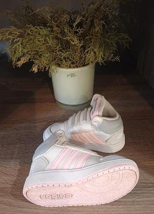 Кросівки дитячі для дівчинки adidas 3