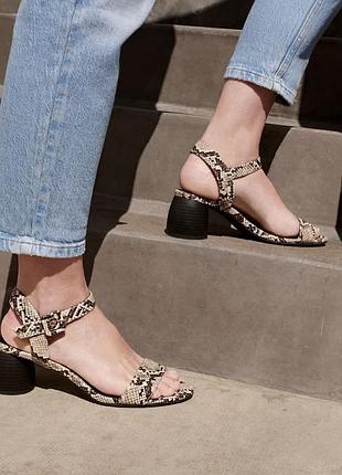 Жіночі босоніжки 39р, стильні жіночі боссоніжки
