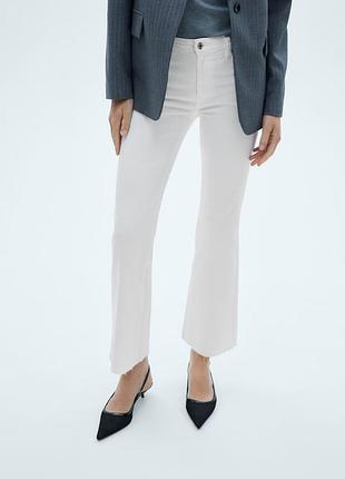 Джинси жіночі mango білі. розмір 34 (маломірять)