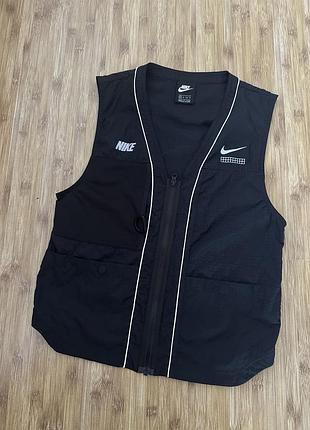 Жилетка nike woven xs розмір!