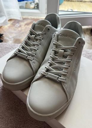 Жіночі кеди кросівки calvin klein triple pearl grey