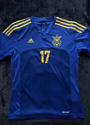 Футболка adidas