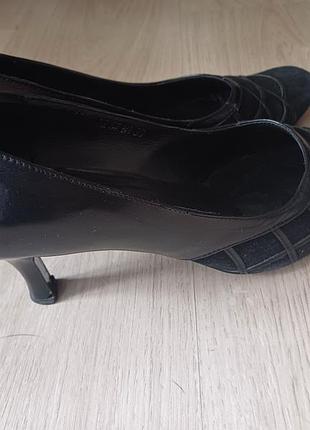 Туфлі жіночі
