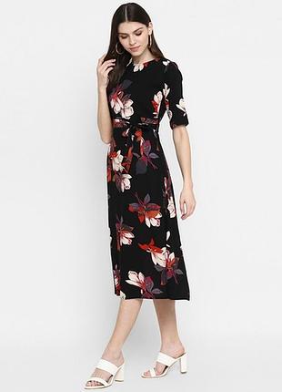 Платье в цветочный принт