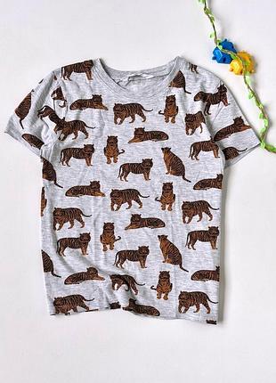 Футболка  h&m 8-10 років