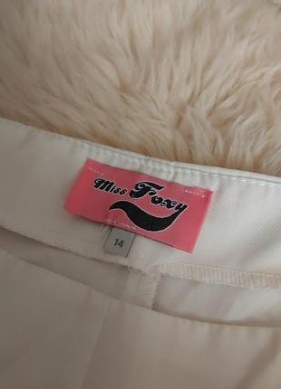 Білі шорти л.хл 3