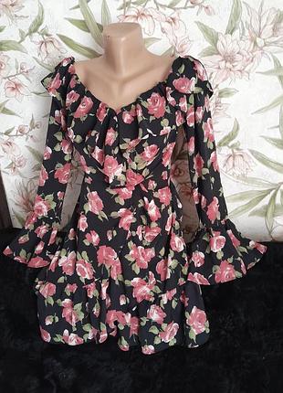 Новое фирменное платье с биркой размер 8 boohoo