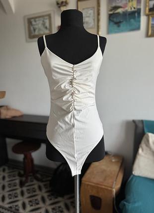 Боді кремове