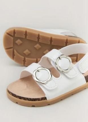 Босоніжки matalan, 28
