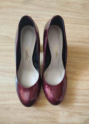 Туфли женские модельные lider бордовые