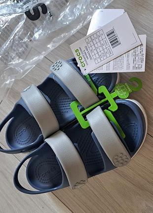 Crocs босоніжки, нові, оригінал,  розмір 33-34