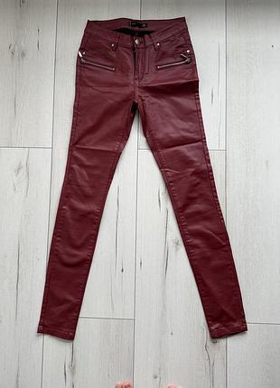 Штани шкірзамінник