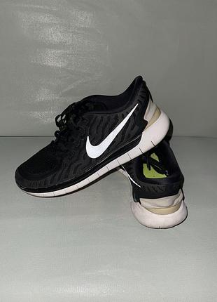 Кросівки 👟 унісекс nike 39 легкі