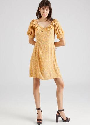 Платье с цветочным принтом большого размера от dorothy perkins
