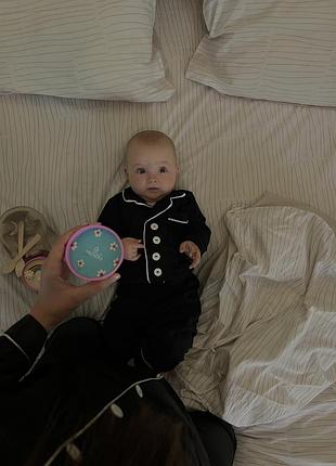 Стильна піжама для фотосесії, роздільна піжама, фемелі лук