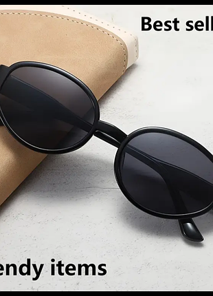 Овальні базові сонцезахисні окуляри