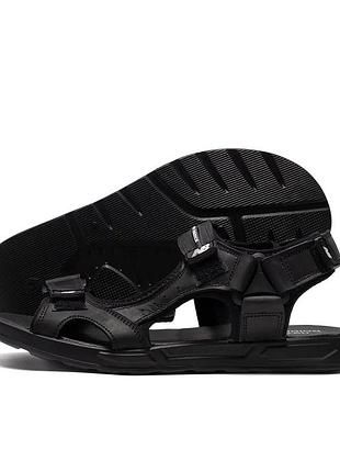Мужские кожаные сандалии new balance black
