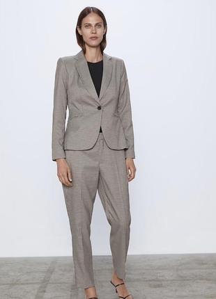 Брючный костюм zara