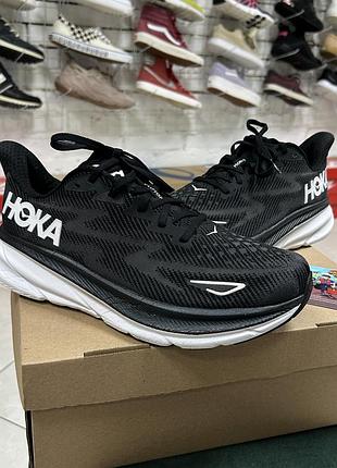 Чоловічі кросівки для бігу hoka clifton 9 спортивні 43 р сітка чорні