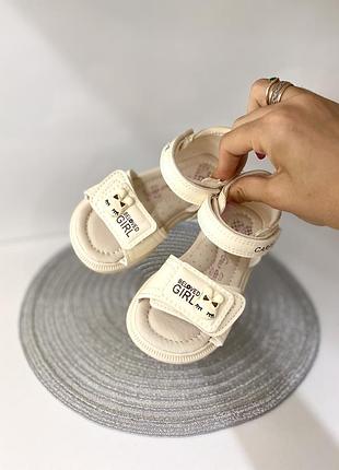 Босоніжки для дівчинки 8