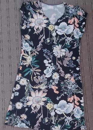 Легка сукня