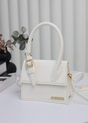 Сумка женская jacquemus
le chiquito moyen boucle white