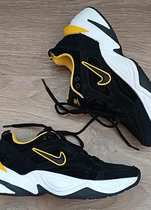 Новые кроссовки nike p.39 (маломерят на 38), стелька 24см.