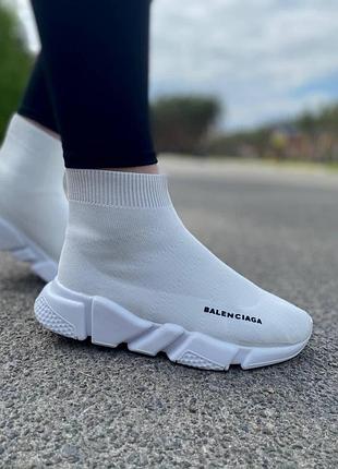 Женские кроссовки balenciaga speed trainer. кроссы женские баленсиага снуд тренер белые.