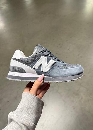 Женские кроссовки new balance 574 grey whiteque беланс серого с белым цветами