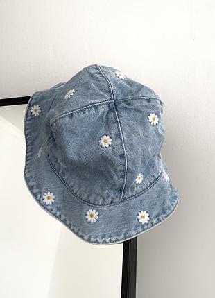 Джинсовая детская панама с вышитыми ромашками f&amp;f