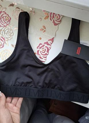 Женский топ levi's